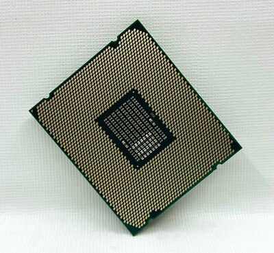 Intel Xeon W-2135 W-2223 W-2125 W-2133 W-2123 LGA2066 Server