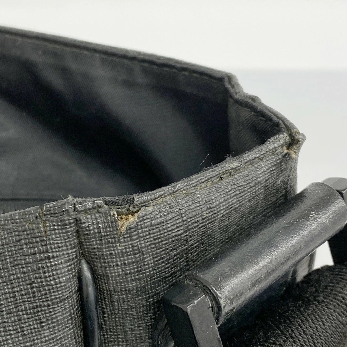 Gucci GG Supreme Shoulder Bag PVC Black Silver Hardware thumbnail 7