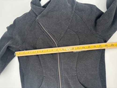 Lululemon Jacket Womens 8 Gray Full Zip Asymmetrical Collar Thumbholes Pockets - Picture 12 of 15