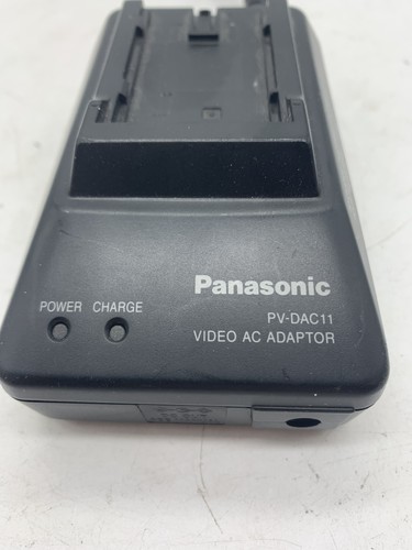 Panasonic  PV-DAC11 8.4V 1.2A Li-Ion Video AC Adaptor ~ FREE SHIPPING