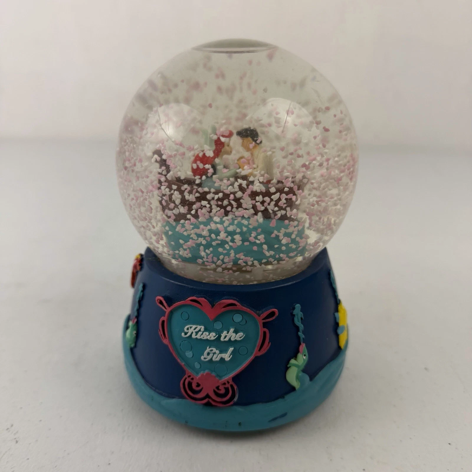 Vintage Disney 1998 Little Mermaid "Kiss the Girl" Snow Glove