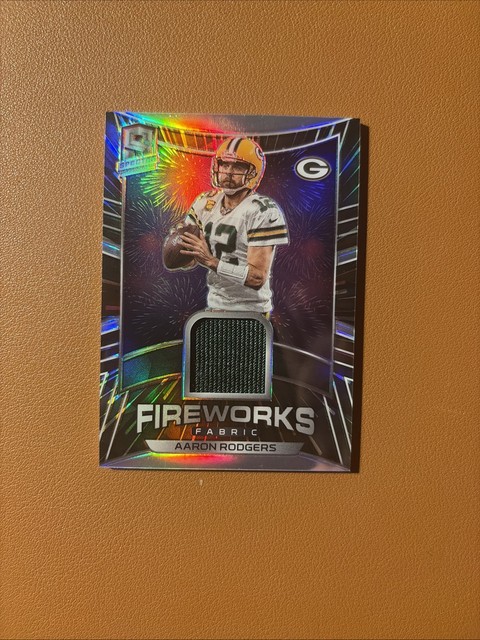 2020 Panini Spectra - Fireworks Fabric Aaron Rodgers #11 Hyper Prizm /50 (MEM)