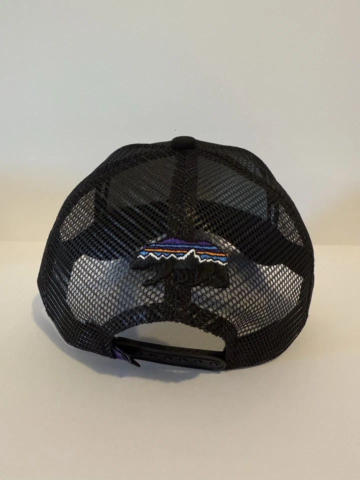 Шляпа дальнобойщика с логотипом Patagonia P-6 унисекс для взрослых регулируемая посадка цвет черный - Изображение 3 из 4