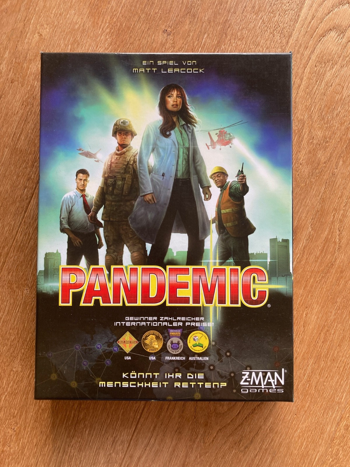 Pandemic, Grundspiel, Kennerspiel,  2-4 Spieler, ab 8 Jahre, deutsch