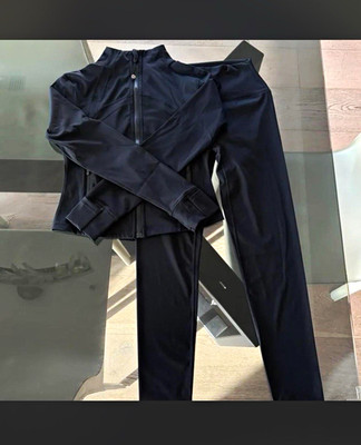 Lululemon Black Women s 2-Piece Tracksuit Set Full Zip Jacket Pants Size XS -2