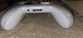 X Box One Wireless Controller Missing Battery Cover Untested