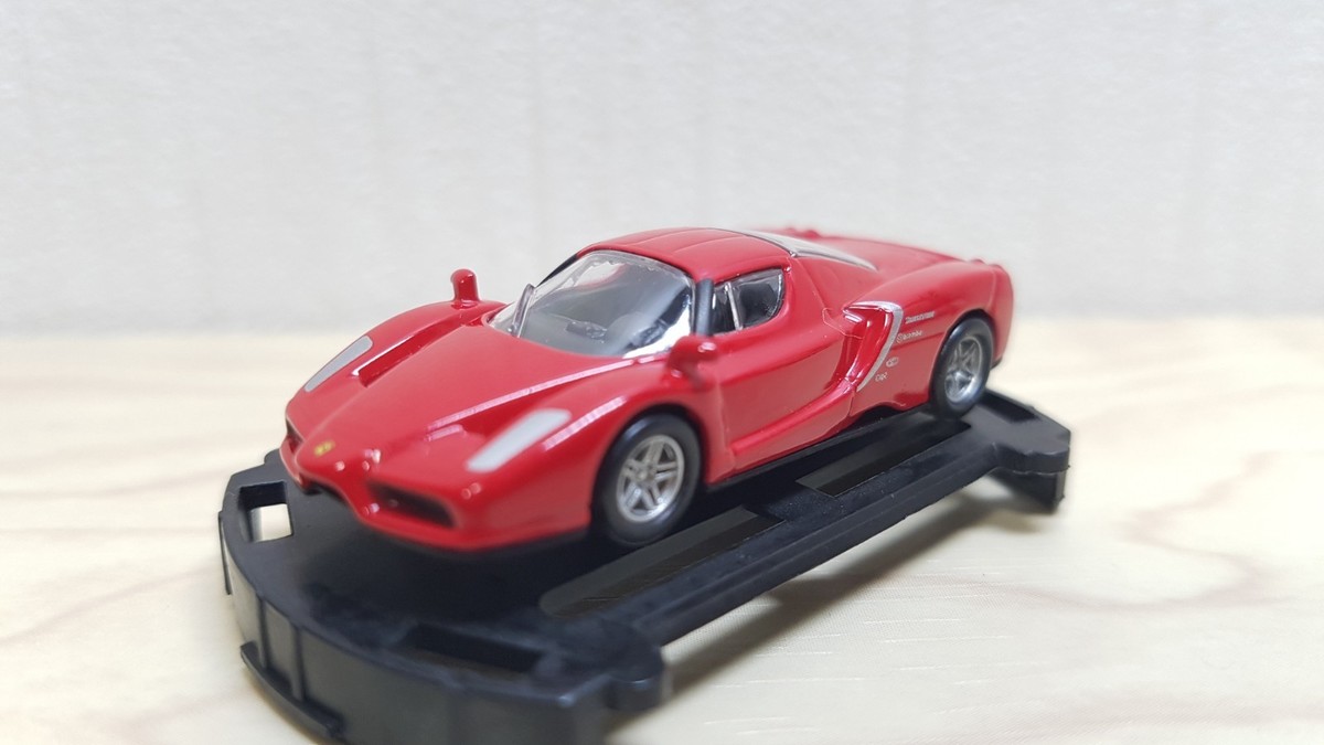 Kyosho 1/12 Ferrari Enzo (Red) 未開封 1/12 SCALE KYOSHO FERRARI ENZO ROSSO SCUDERIA RED #08606RP