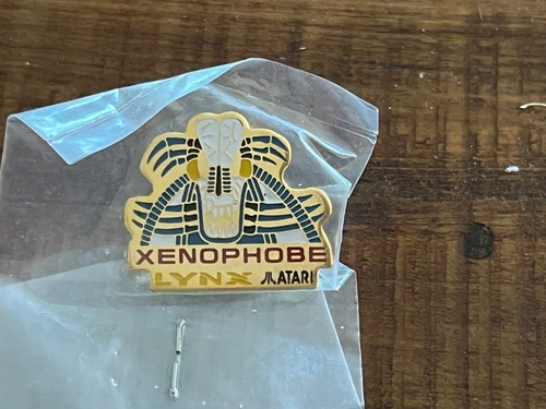 ATARI LYNX XENOPHOBIC ENAMEL RETROGAMING PIN PINS