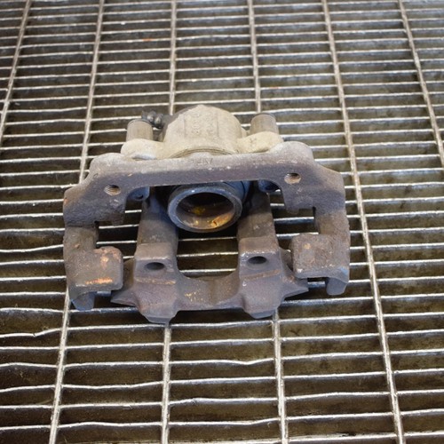 BMW 3 F30 Bremssattel vorne rechts 2.0 Diesel 85 kW 2012