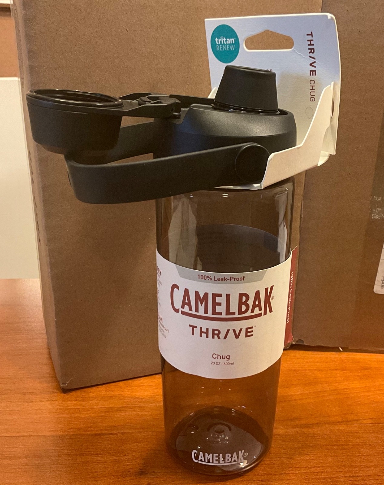 CAMELBAK THRIVE CHUG TRITAN LEAKPROOF WATER BOTTLE CLEAR GRAY BPA-Free 20 OZ NEW