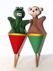 Vtg CONE PUPPETS on WOOD STICK Alligator & Monkey POP UP 2 Peekaboo Kids Toy — photo 1