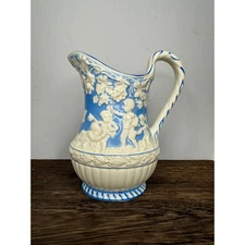 Vintage Wedgwood Etruria England Blue White Cherub Pitcher Jug 7"