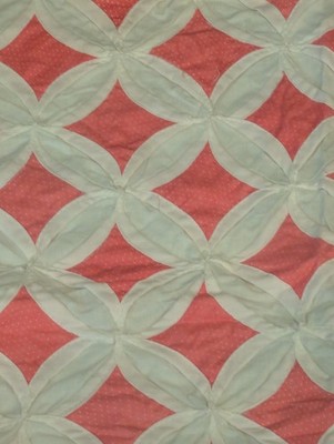 Cathedral Window Quilt /Wall Hanging Approx 57x46'' **NEW** Coral Pink/White