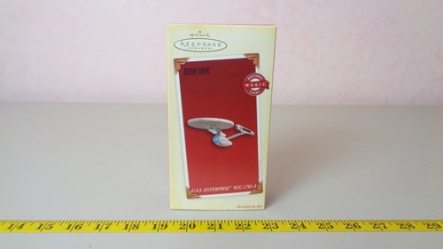 Star Trek Movies Hallmark ornament USS Enterprise 1701-A 2005 - Picture 7 of 12