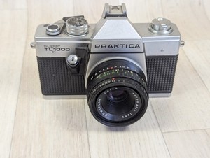 PRAKTICA SUPER TL1000 35mm Film SLR Camera with Pentacon 50mm Lens - Untested
