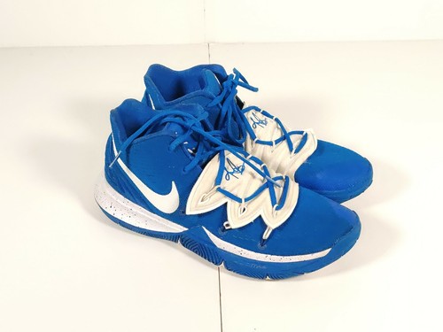 kyrie 5 team blue