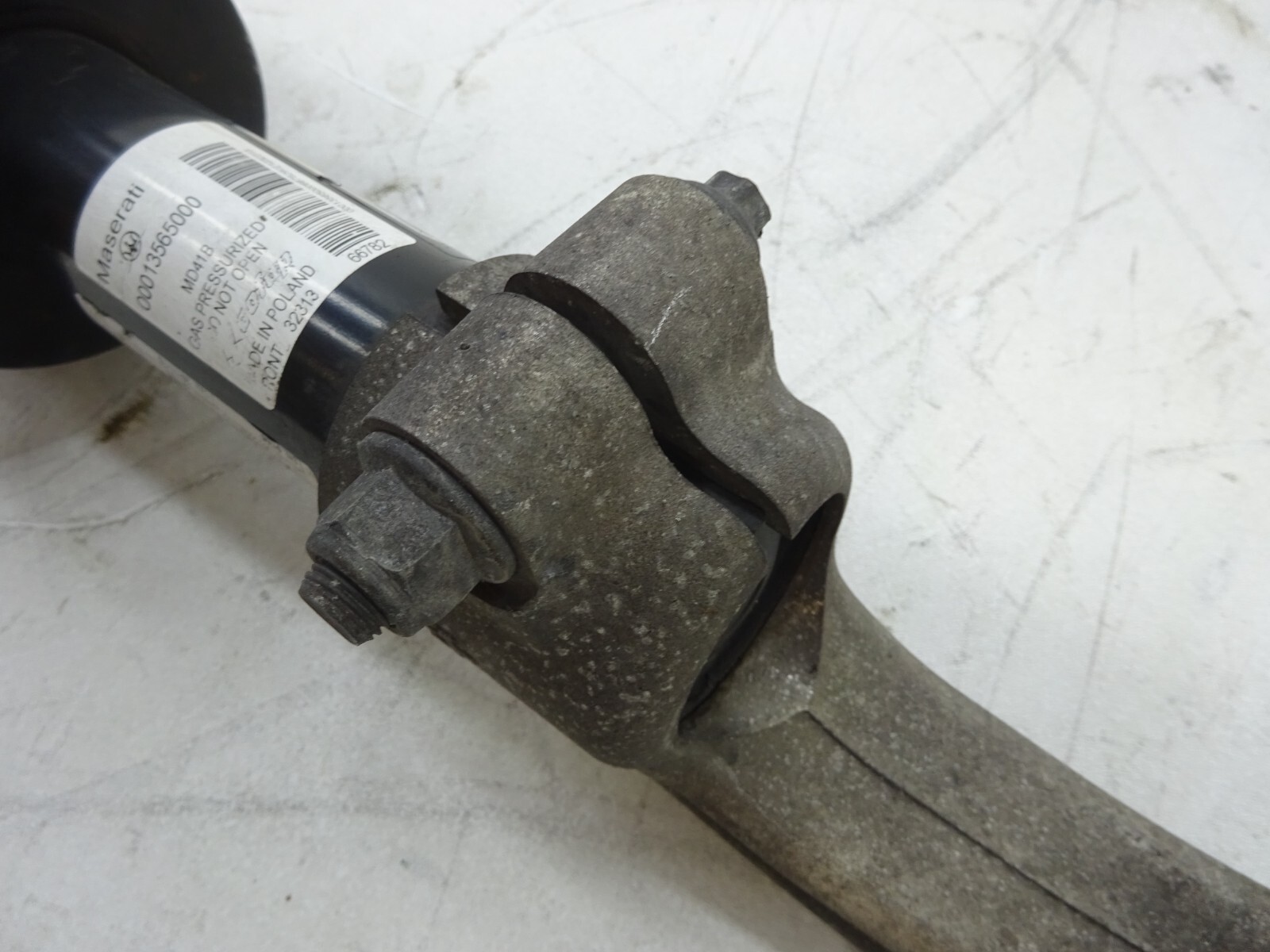 14-17 Maserati Ghibli Front Left or Right Side Shock Strut Absorber OEM DE230887