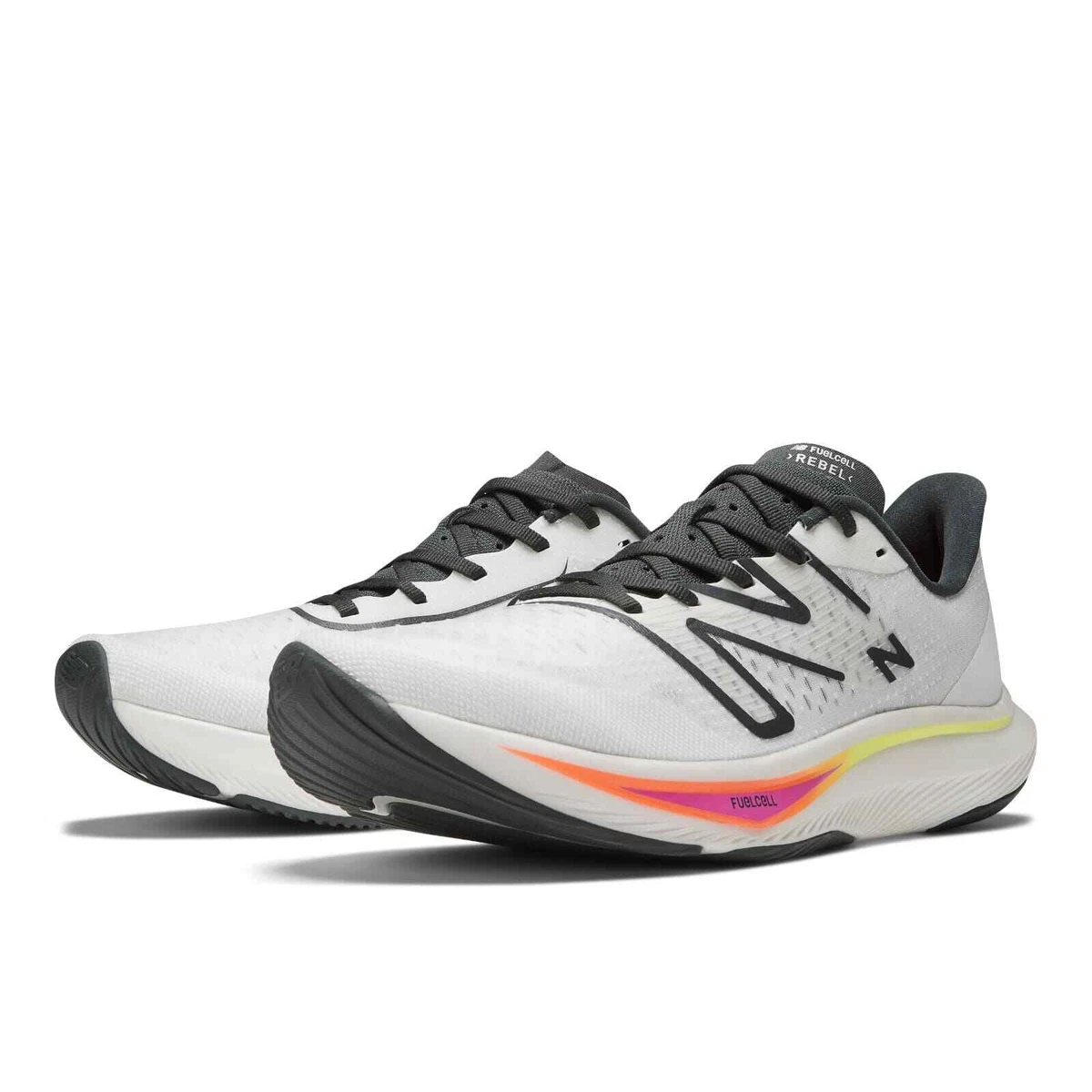 New balance best sale fuel cell white