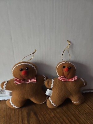 2005 Fourstar Group Mr And Mrs Gingerbread Ornaments. 5 Inches. 