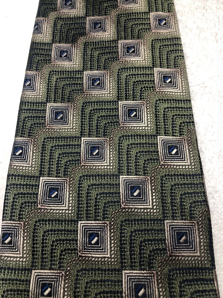 Gravata masculina JOS A BANK VERDE COM AZUL E CINZA 4 X 61 - Imagem 3 de 4