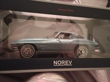 1:18 Norev Chevrolet Corvette Sting Ray Coupe 1963 Light Blue Metallic