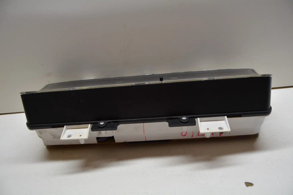 Dodge Neon Instrument Velocímetro Cluster 2000-2001 millas 130311 OEM, 257-02387 Foto 3 de 4