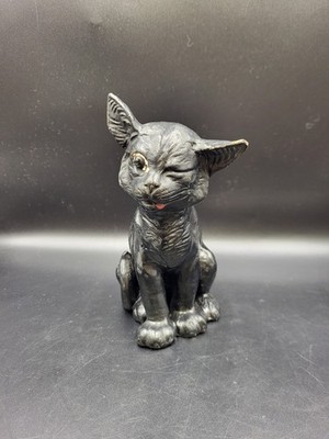 Antike Bretby Keramik zwinkernde glückliche schwarze Katze Nr. 1858 mit grünem Glasauge