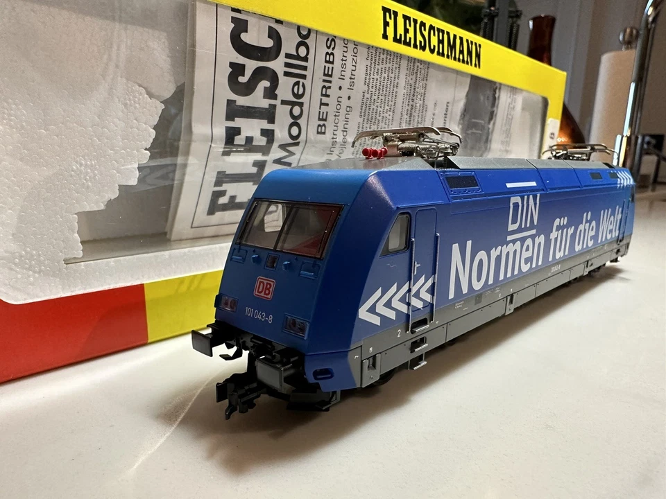 Fleischmann/824555/BR101/H0 Digital without sound - Image 2 of 4