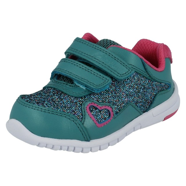 discount kids clarks shoes