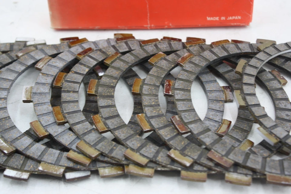 KIT PLACA FRICCIÓN EMBRAGUE VESRAH NUEVO DE LOTE 10 PARA SUZUKI GV1200 MADURA 1985-1986 Foto 3 de 4