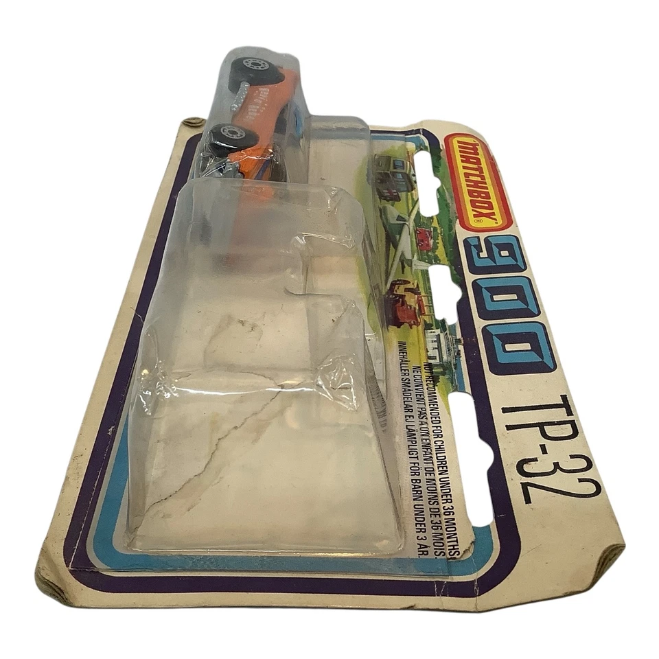 Matchbox 900 TP-32 Revin Rebel 1975 Dodge Challenger ONLY Lesney England Boxed - Image 4 of 4