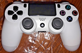 PlayStation 4 500GB Glacier White Console - Destiny Bundle + 2 Games. FW: 3.55