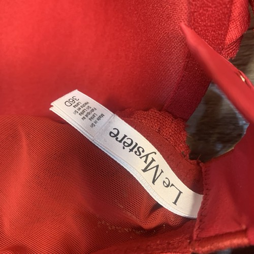 Le Mystere La Senza Fenty 3 verschiedene BHs Spitze Bügel tiefer Ausschnitt 36 D rot - Bild 11 von 11
