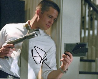 Autographed Brad Pitt 8 x 10 Photo Signed with COA
