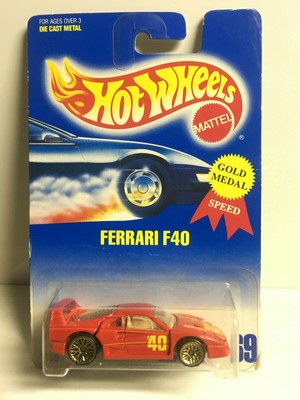 hot wheels ferrari f40 gold