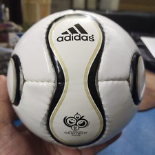 Adidas Teamgeist Berlin FIFA World Cup 2006 ball Soccer FootBall Size 1