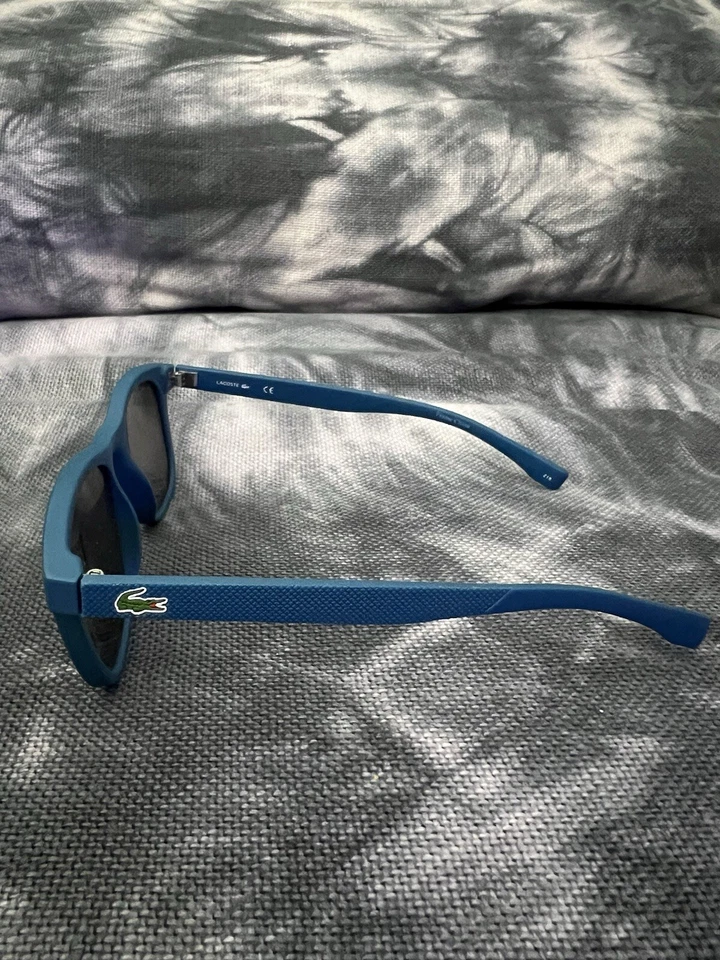 Gafas de sol Lacoste L884S Foto 3 de 4