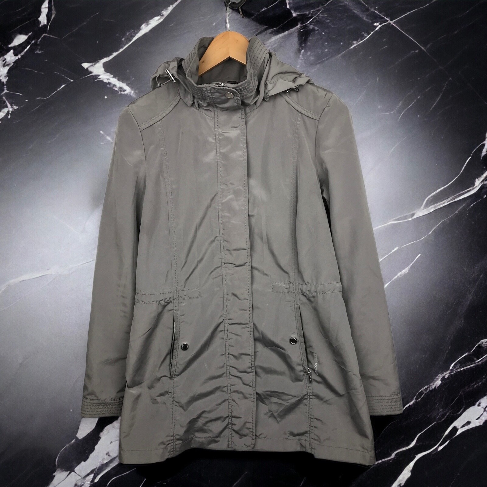 GEOX RESPIRA NYLON WIND JACKET BREATHES SYSTEM COAT SILVER WINDPROOF