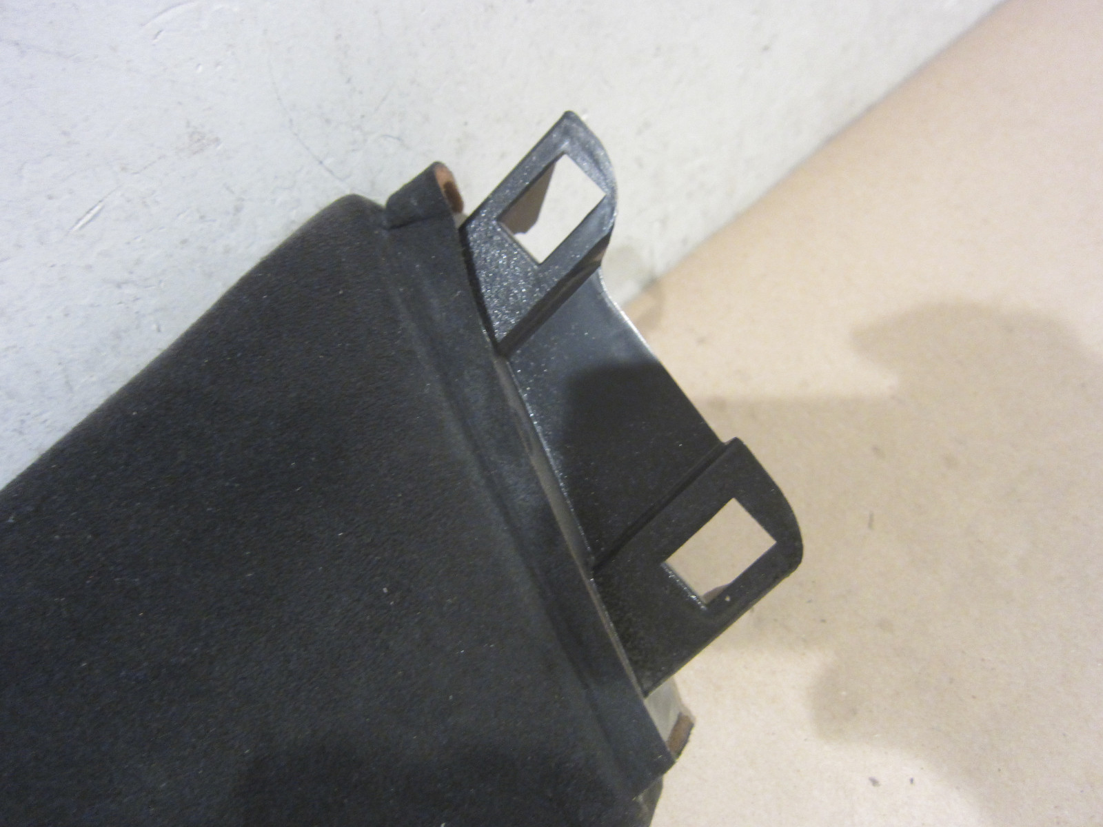Maserati Quattroporte LH Upper B-Pillar Post Moulding Trim - P/N 66515800