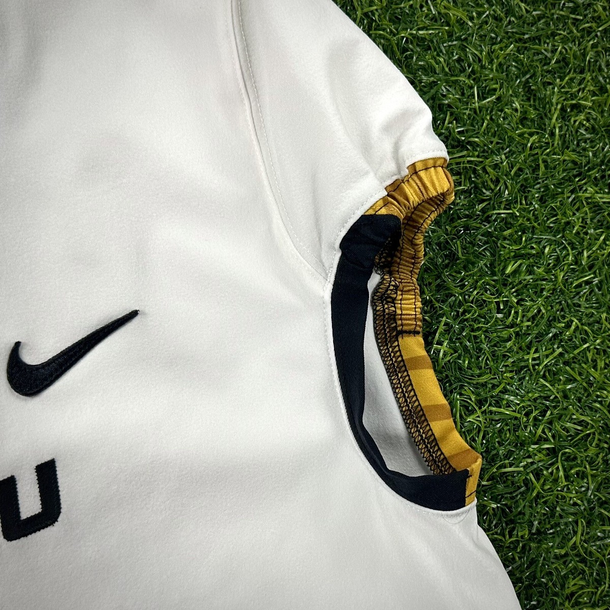 Nike MISSOURI 40 バスケットボールジャージ Mizzou Tigers Nike® 2024 Retro Missouri #1 Official Replica