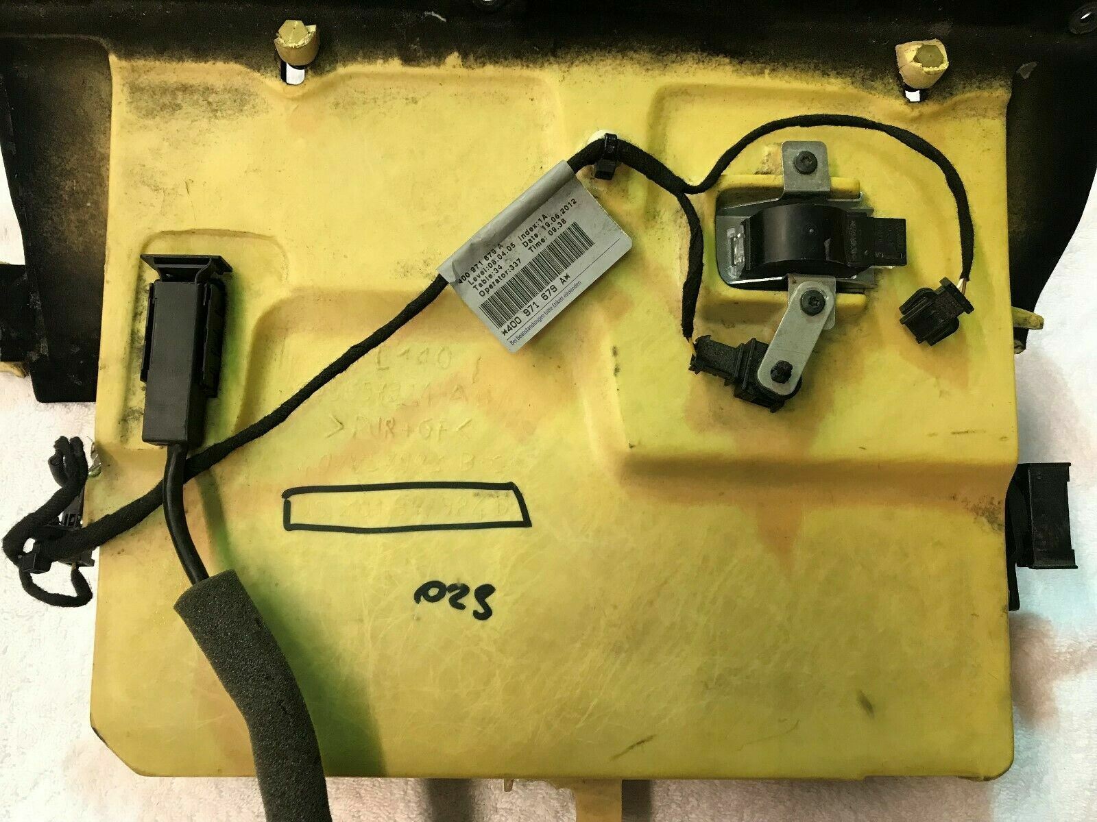 LAMBORGHINI GALLARDO 560 LOWER RIGHT DASHBOARD ASSEMBLY GLOVE BOX OEM 401857924D