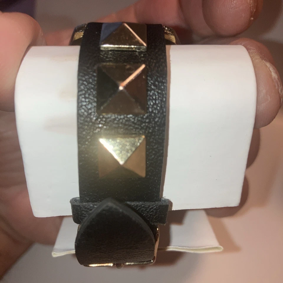 Rocawear feminino elegante rosto redondo com rosto de tigre e rosas - Imagem 4 de 4