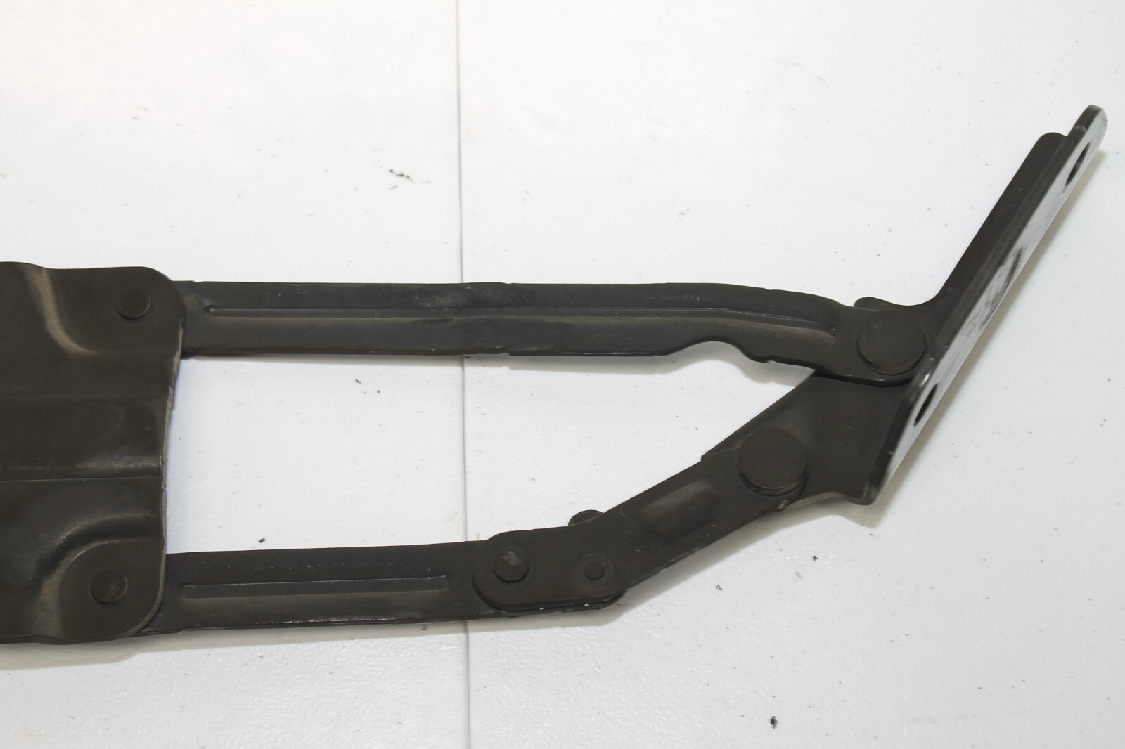 15-20 LAMBORGHINI HURACAN LH LEFT DRIVER REAR HATCH ENGINE COVER HINGE 720823301