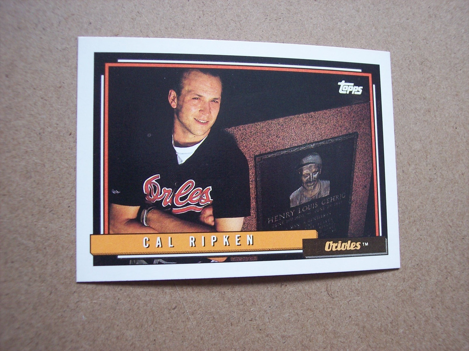 Cal Ripken Jr 1992 Topps baseball card #40 NM or better