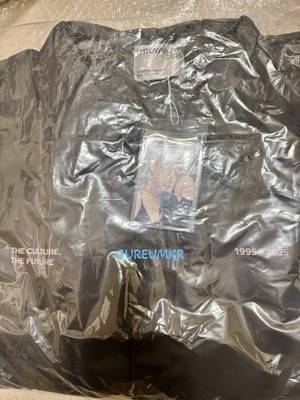 AESPA] KARINA 2025 SMTOWN in SEOUL Coach Jacket + Photocard Set | eBay