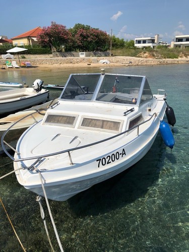 Motorboot 90PS Evinrude + Kajüte + Trailer – Gepflegt & Wartungsfrei - Bild 7 von 9