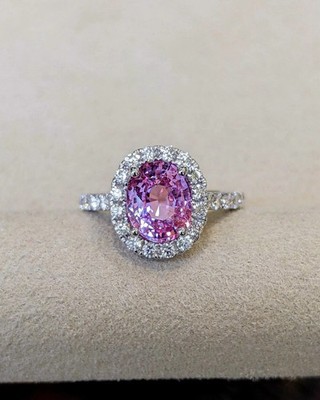 Oval Cut 14K White Gold 3.22 Ct Natural Pink Sapphire & Diamond Engagement Ring