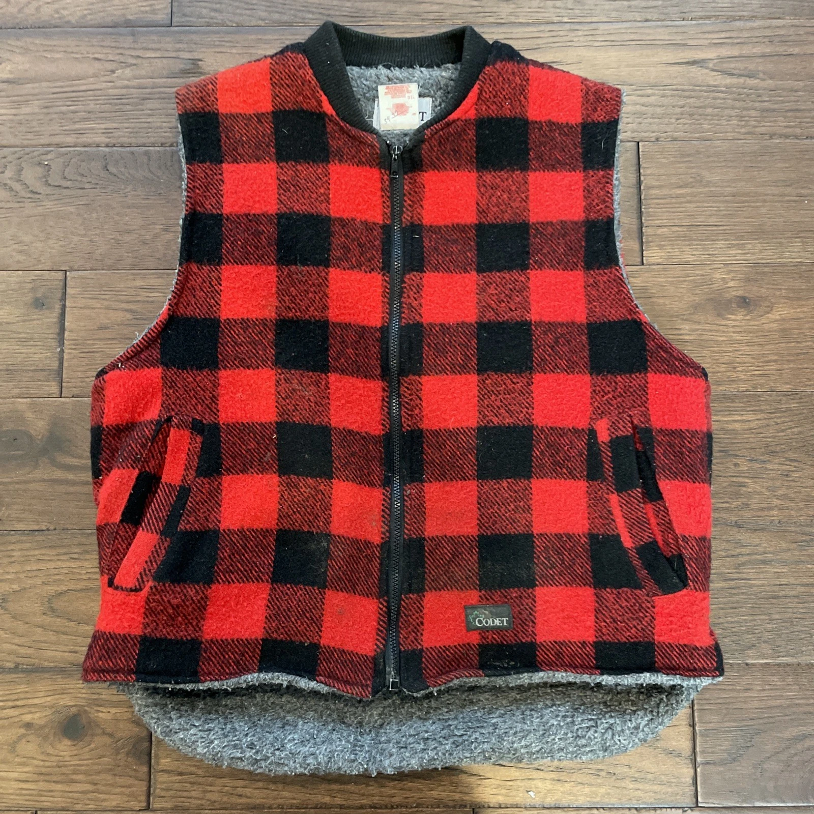 VTG 90s Codet Canada Red Black Buffalo Plaid Sherpa Lined Wool Zip Vest Mens L