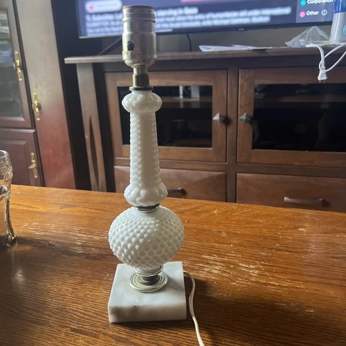 Vintage White Hobnail Milk Glass Bedside Lamp , 13.5”, works, no shade (b)