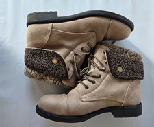 Cliffs By White Mountain Women's Size 8M Decker Lace Up Comfy Hiking Ankle Boots